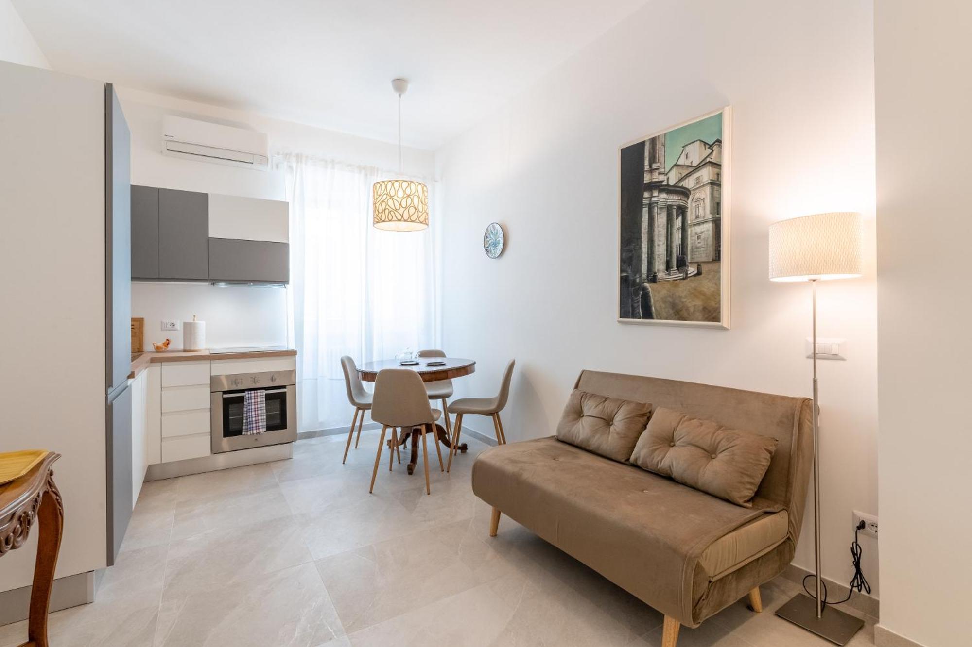 Luxury - Colosseo 10 Min * Rom