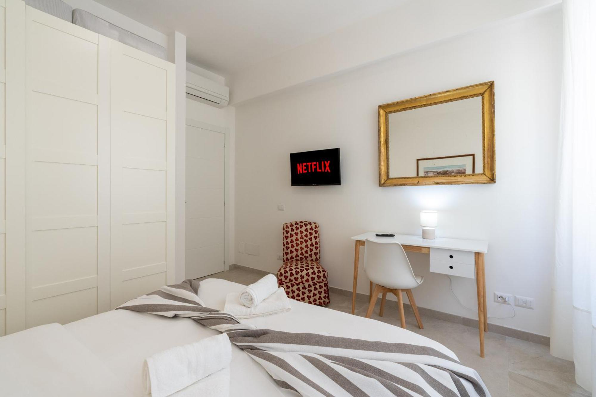 Luxury - Colosseo 10 Min Apartment *